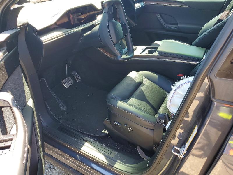 55222096 :رقم المزاد ، 7SAXCBE56PF374617 vin ، 2023 Tesla Model X مزاد بيع