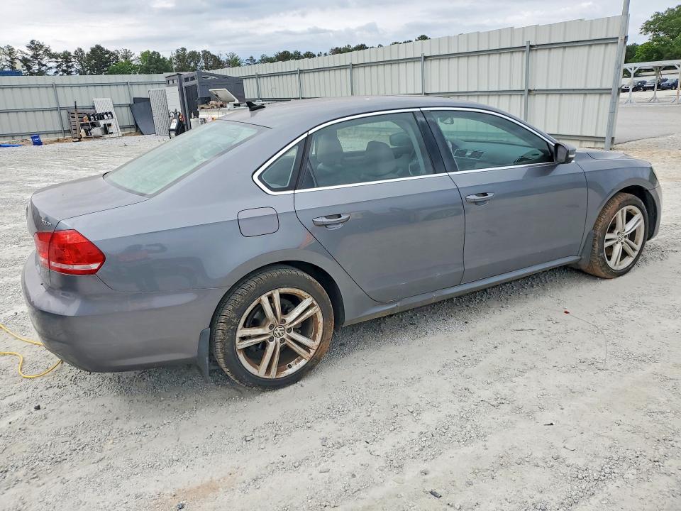 52215446 :رقم المزاد ، 1VWBN7A31EC091858 vin ، 2014 Volkswagen Passat مزاد بيع