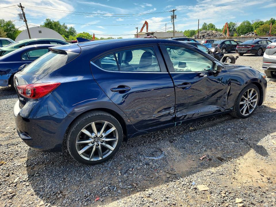 Продажа на аукционе авто 2018 Mazda 3, vin: 3MZBN1L30JM223317, номер лота: 55016916