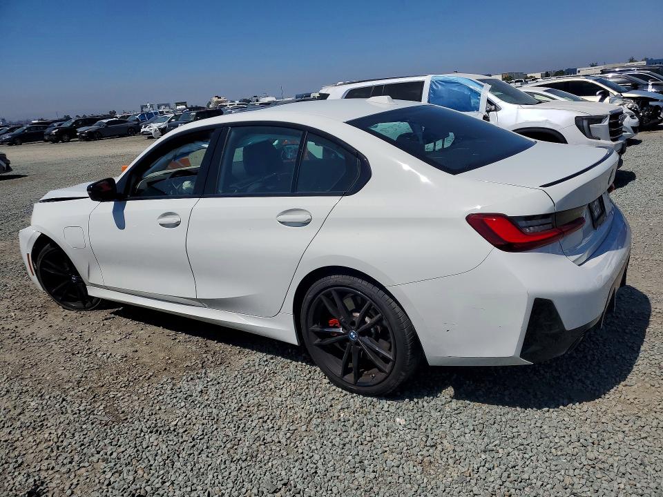 2024 Bmw 330e მანქანა იყიდება აუქციონზე, vin: 3MW39FF06R8E49695, აუქციონის ნომერი: 54206266