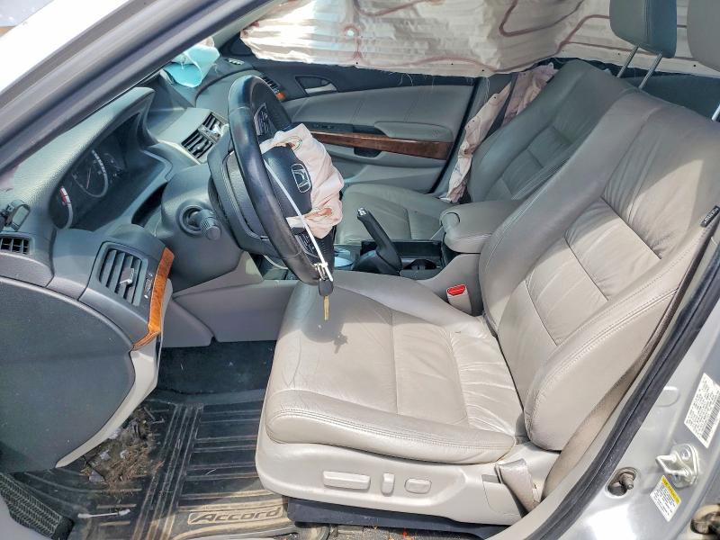 53625836 :رقم المزاد ، 1HGCP2F83BA027435 vin ، 2011 Honda Accord مزاد بيع