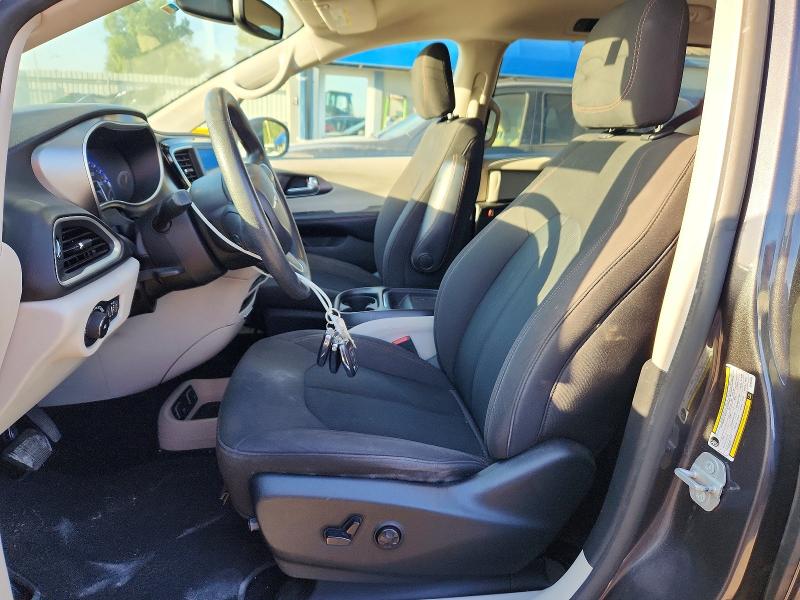 2020 Chrysler Pacifica მანქანა იყიდება აუქციონზე, vin: 2C4RC1FG1LR121820, აუქციონის ნომერი: 53120836