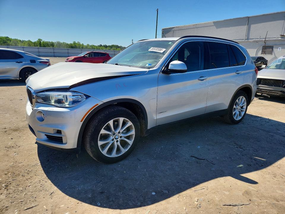 55530986 :رقم المزاد ، 5UXKR0C54G0P33246 vin ، 2016 Bmw X5 مزاد بيع