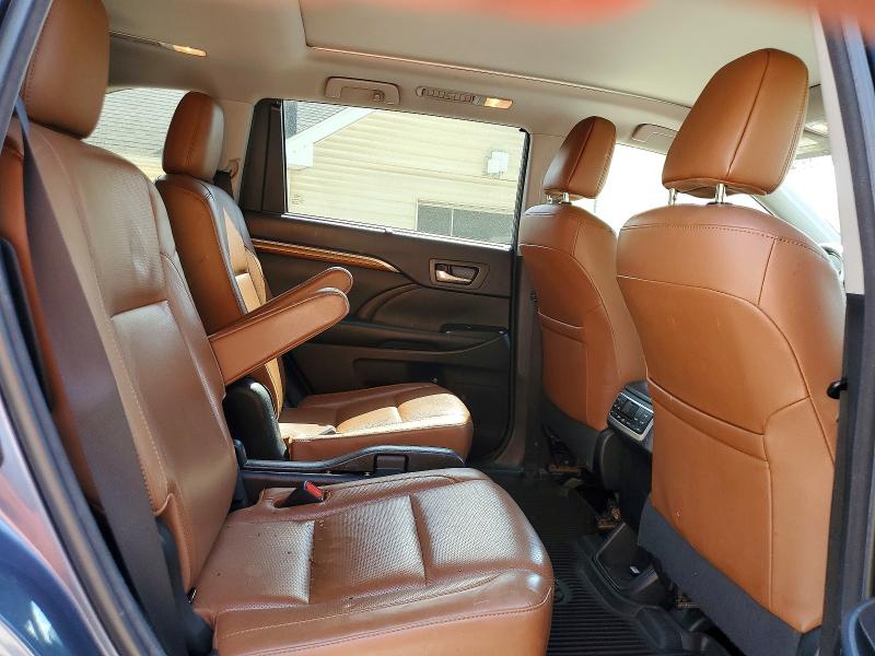 Продажа на аукционе авто 2018 Toyota Highlander Hybrid, vin: 5TDDGRFHXJS048828, номер лота: 53659956