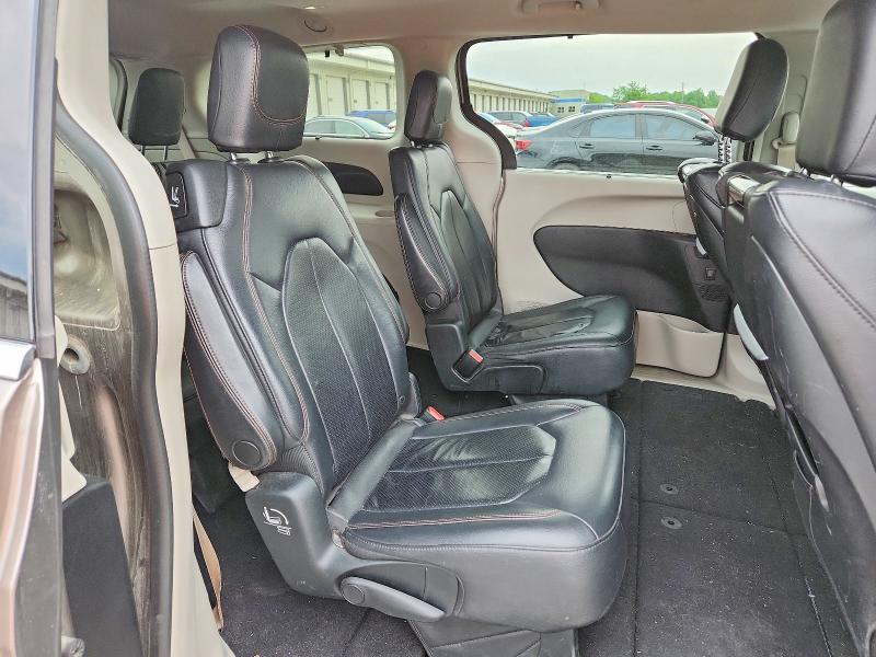 Продаж на аукціоні авто 2017 Chrysler Pacifica, vin: 2C4RC1EG8HR840104, номер лоту: 52330386