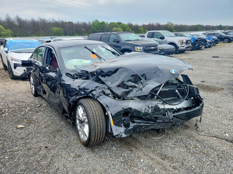 53548706 :رقم المزاد ، 3MW89CW06S8F72939 vin ، 2025 Bmw 330xi مزاد بيع