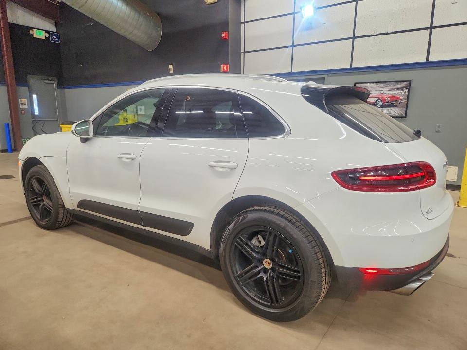 2015 Porsche Macan მანქანა იყიდება აუქციონზე, vin: WP1AB2A57FLB55025, აუქციონის ნომერი: 53017126