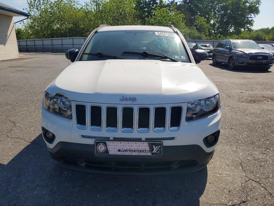 54531306 :رقم المزاد ، 1C4NJDBB7CD559826 vin ، 2012 Jeep Compass مزاد بيع