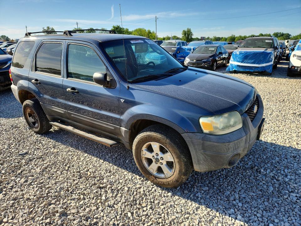 Продажа на аукционе авто 2005 Ford Escape, vin: 1FMYU03105KA88762, номер лота: 48614866