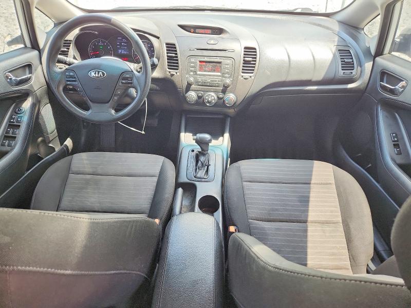 52561336 :رقم المزاد ، KNAFX4A68F5327528 vin ، 2015 Kia Forte مزاد بيع