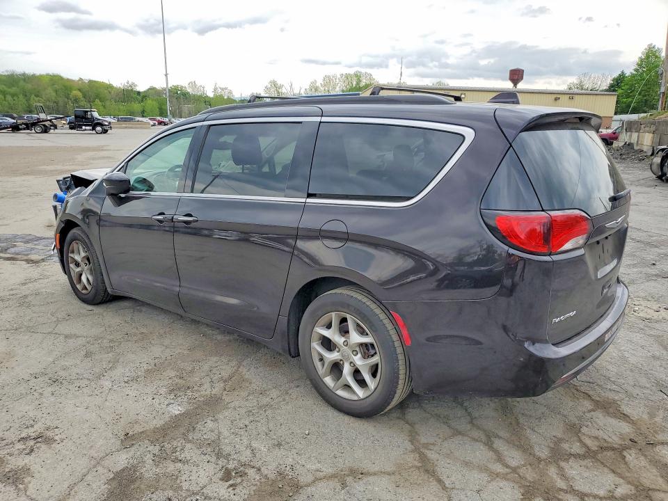 2017 Chrysler Pacifica მანქანა იყიდება აუქციონზე, vin: 2C4RC1BG7HR820639, აუქციონის ნომერი: 52518326