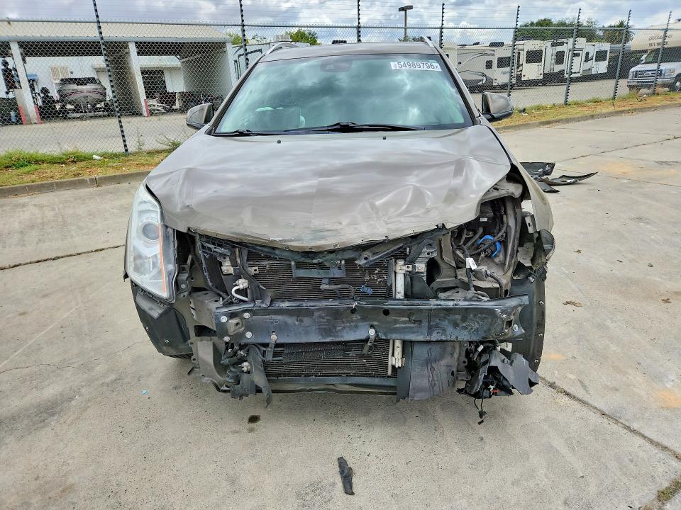 54989796 :رقم المزاد ، 3GYFNBE37ES614709 vin ، 2014 Cadillac Srx مزاد بيع