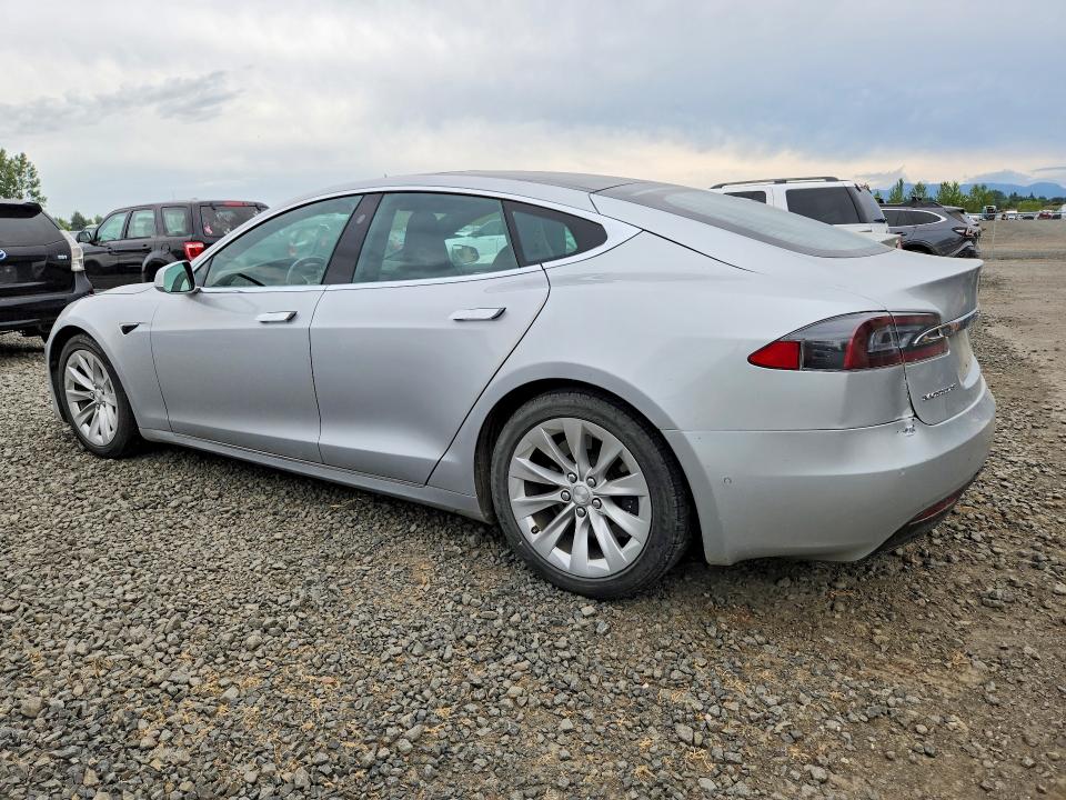 Продажа на аукционе авто 2016 Tesla Model S, vin: 5YJSA1E25GF175586, номер лота: 53996886
