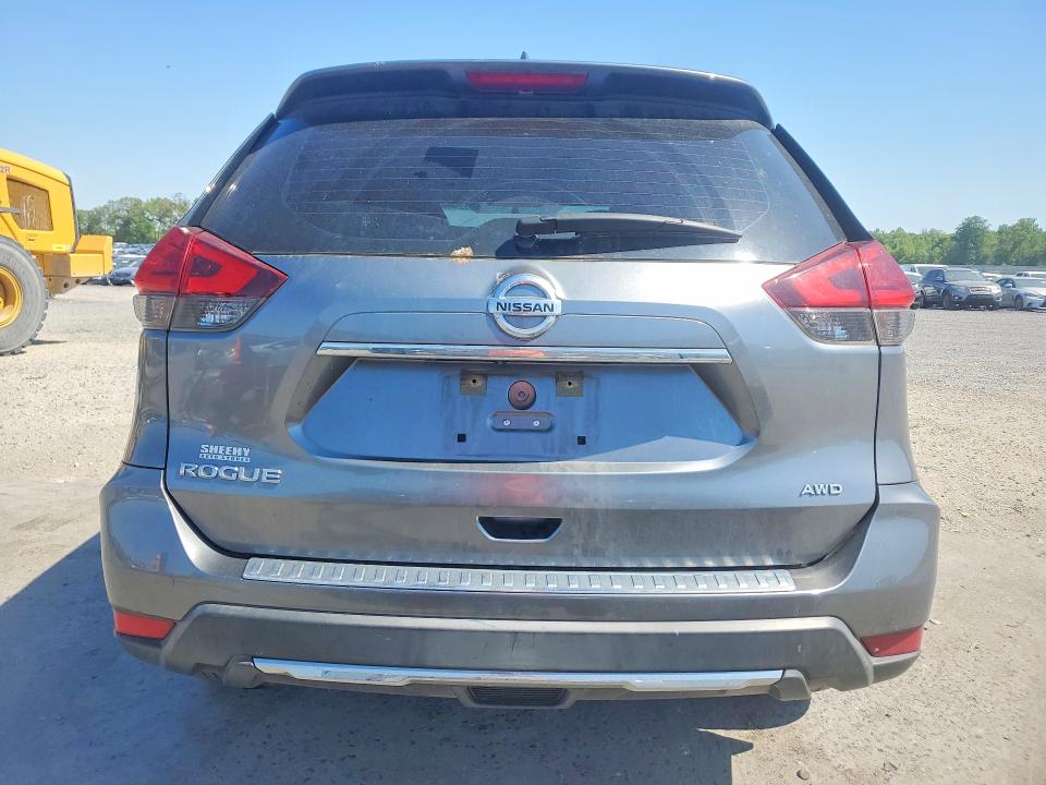 51638386 :رقم المزاد ، KNMAT2MV3HP529510 vin ، 2017 Nissan Rogue مزاد بيع
