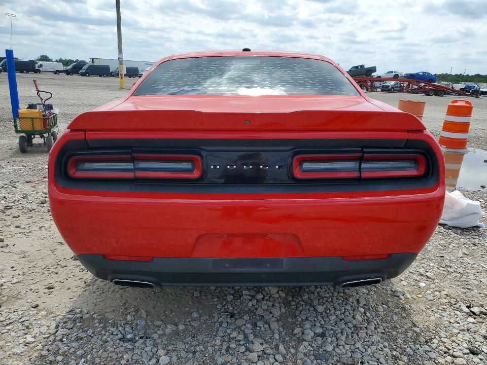 Продаж на аукціоні авто 2018 Dodge Challenger, vin: 2C3CDZAG2JH229802, номер лоту: 52178626