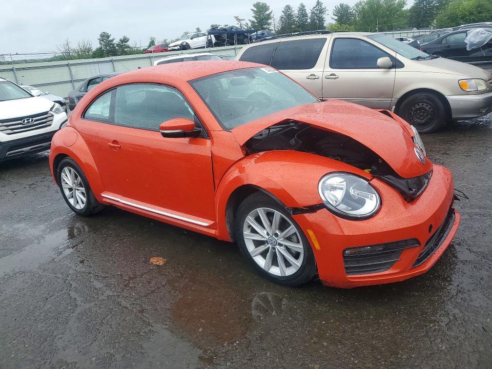 Продажа на аукционе авто 2018 Volkswagen Beetle, vin: 3VWFD7AT2JM713347, номер лота: 54392246