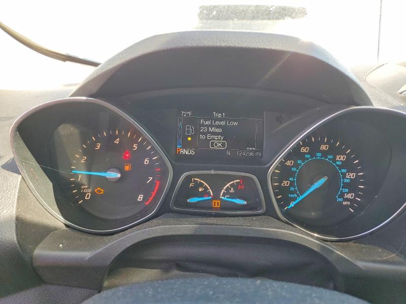 52603576 :رقم المزاد ، 1FMCU0GX0GUB15927 vin ، 2016 Ford Escape مزاد بيع