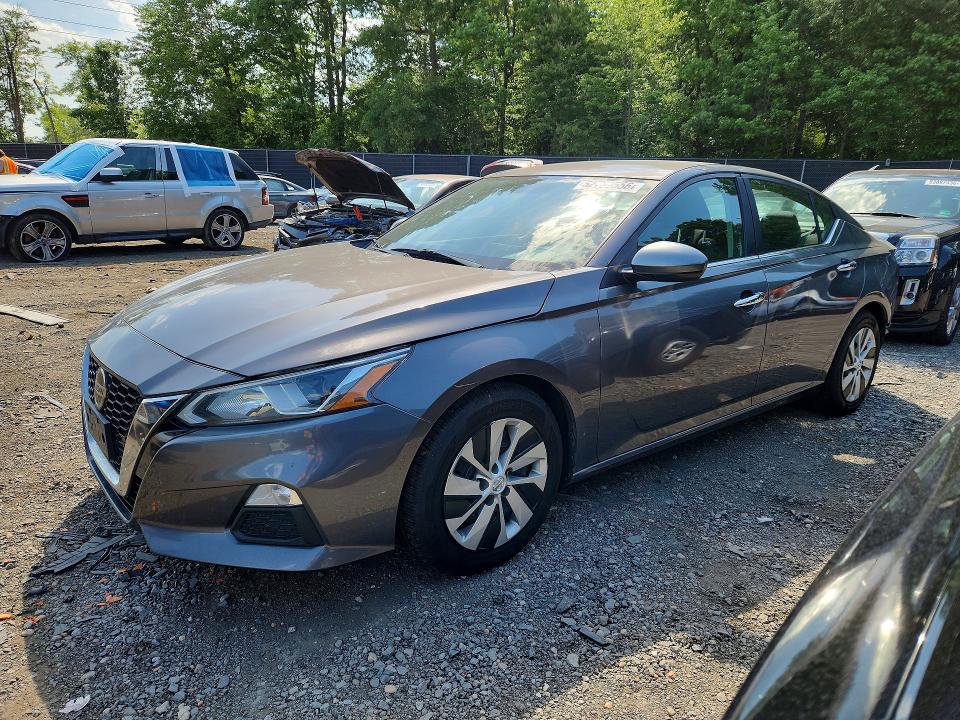 52739556 :رقم المزاد ، 1N4BL4BV5KC180146 vin ، 2019 Nissan Altima مزاد بيع