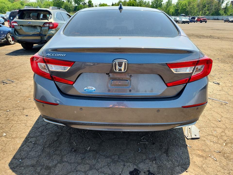 54210736 :رقم المزاد ، 1HGCV1F52NA011320 vin ، 2022 Honda Accord مزاد بيع