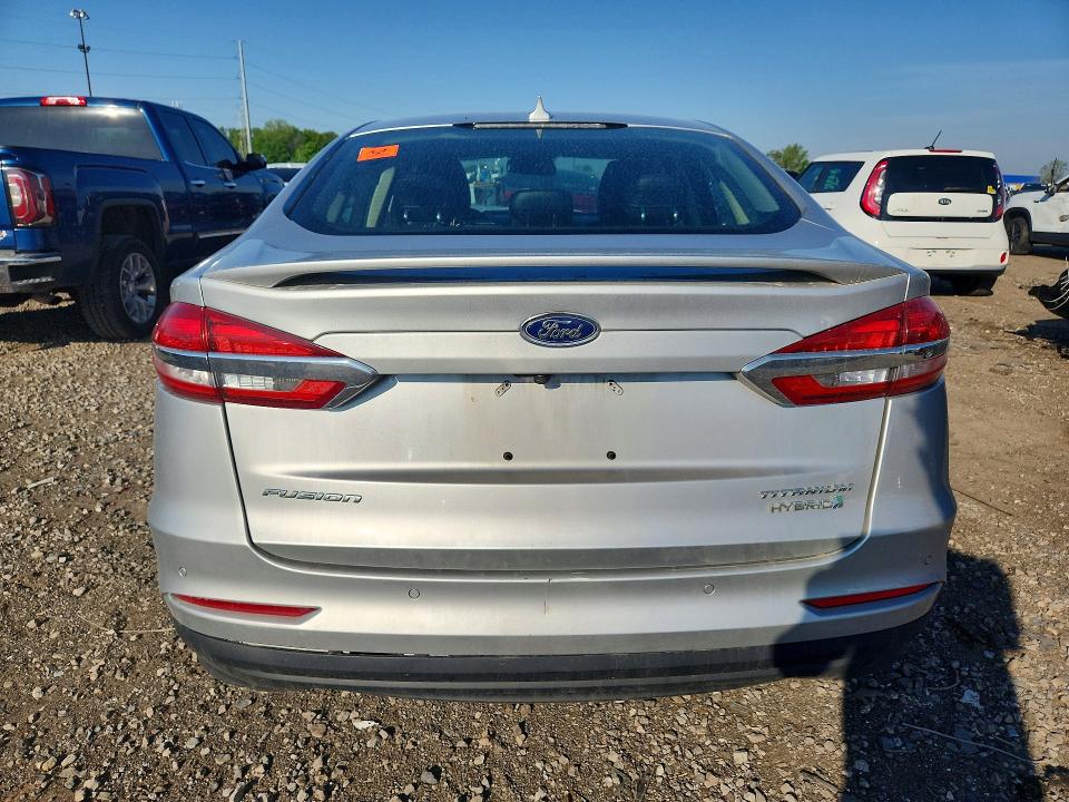 Продажа на аукционе авто 2019 Ford Fusion, vin: 3FA6P0RU6KR259323, номер лота: 53565316