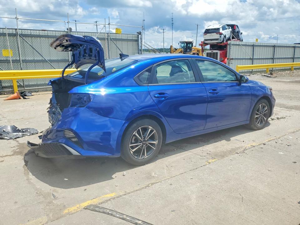 2024 Kia Forte მანქანა იყიდება აუქციონზე, vin: 3KPF24AD5RE776285, აუქციონის ნომერი: 53803136