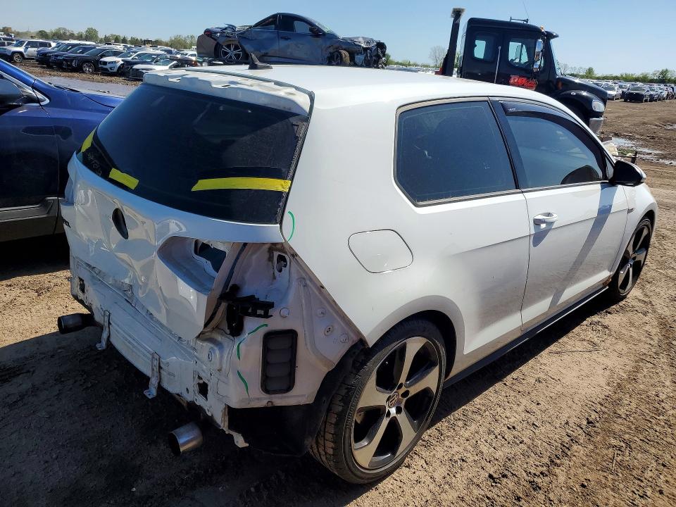 52058376 :رقم المزاد ، 3VWYT7AU5FM081617 vin ، 2015 Volkswagen Gti مزاد بيع