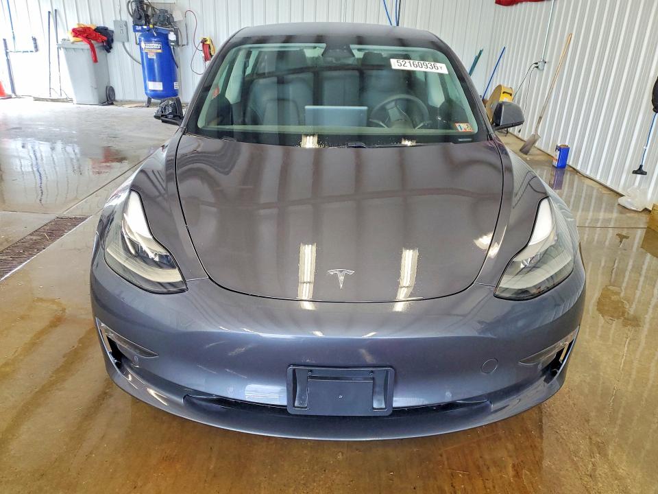 Продажа на аукционе авто 2021 Tesla Model 3, vin: 5YJ3E1EB5MF979696, номер лота: 52160936