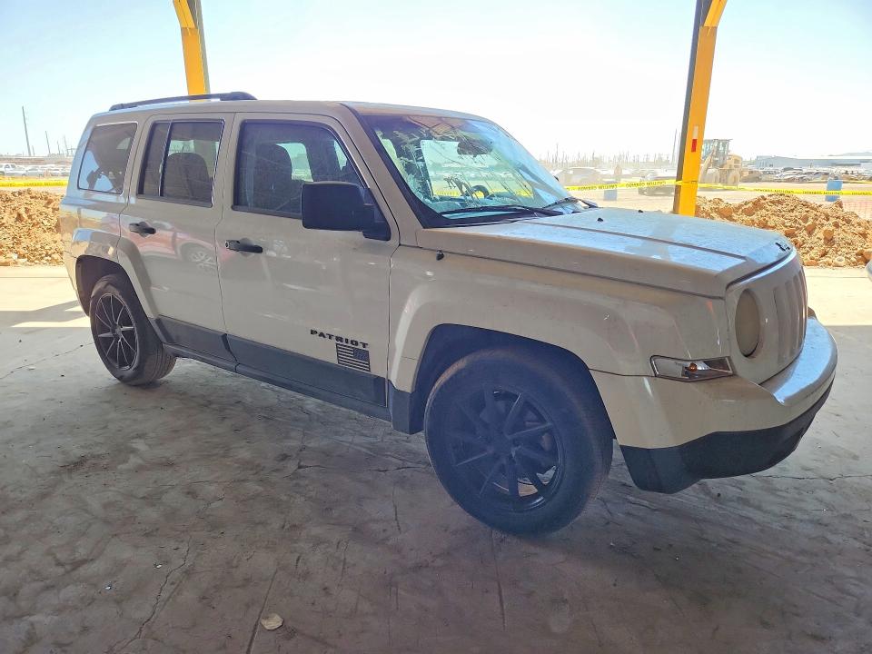 52903536 :رقم المزاد ، 1C4NJPBA7ED775123 vin ، 2014 Jeep Patriot مزاد بيع