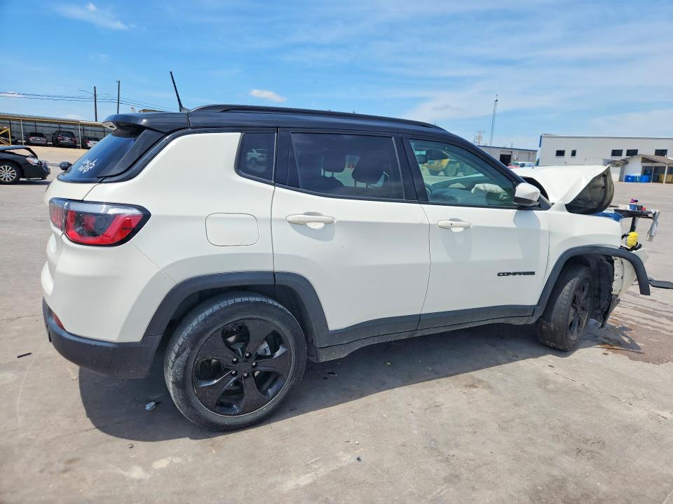 2018 Jeep Compass მანქანა იყიდება აუქციონზე, vin: 3C4NJDBB6JT394813, აუქციონის ნომერი: 52377486