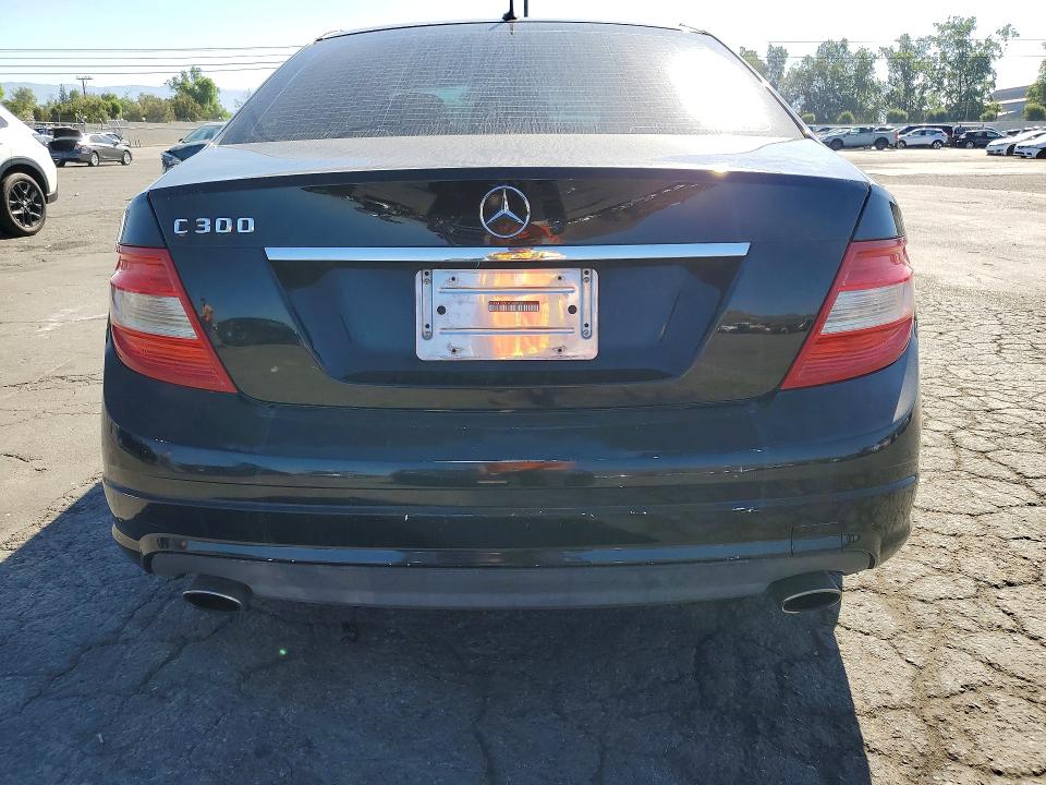 2010 Mercedes-benz C მანქანა იყიდება აუქციონზე, vin: WDDGF5EB1AF424814, აუქციონის ნომერი: 53113616
