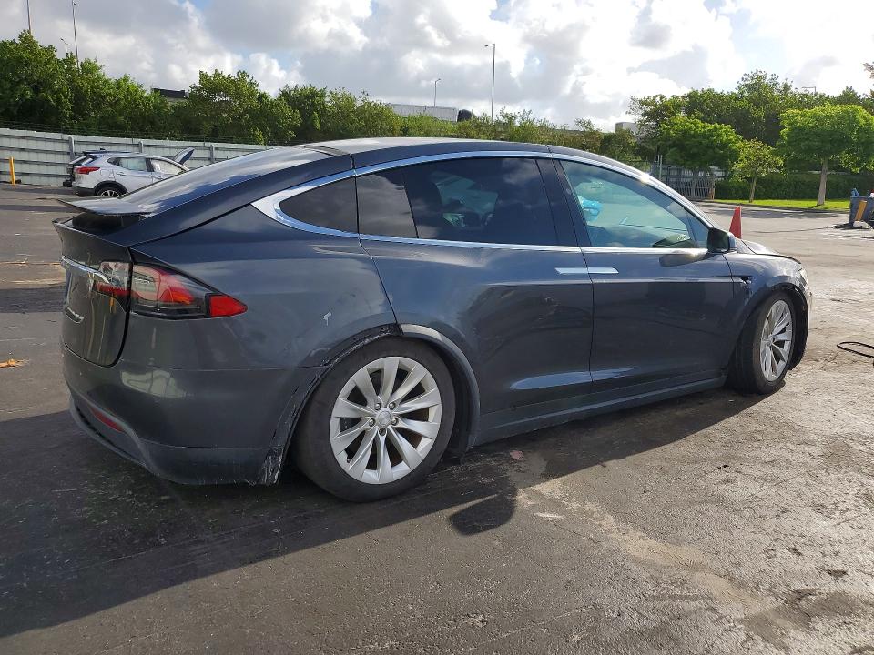 Продаж на аукціоні авто 2017 Tesla Model X, vin: 5YJXCDE29HF052215, номер лоту: 54543386