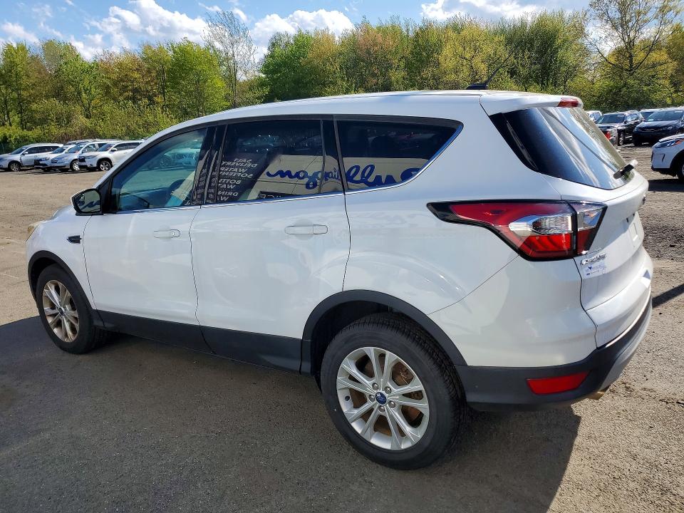 2017 Ford Escape მანქანა იყიდება აუქციონზე, vin: 1FMCU0GD8HUE37822, აუქციონის ნომერი: 52875606
