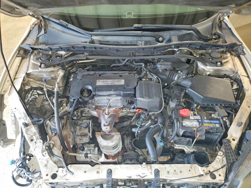 54340646 :رقم المزاد ، 1HGCR2F84FA025886 vin ، 2015 Honda Accord مزاد بيع