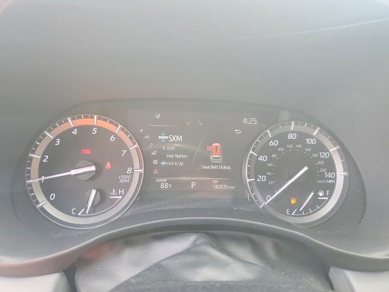 52094516 :رقم المزاد ، 5TDGZRAH7MS052239 vin ، 2021 Toyota Highlander مزاد بيع