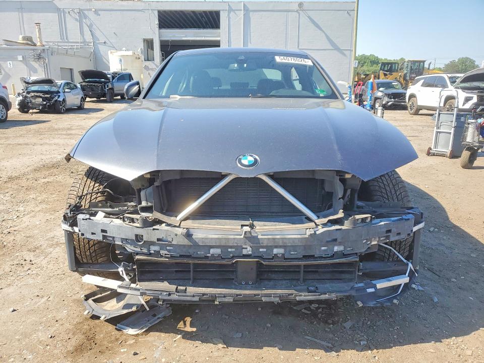 54078026 :رقم المزاد ، 3MW5R7J0XL8B12685 vin ، 2020 Bmw 330xi مزاد بيع
