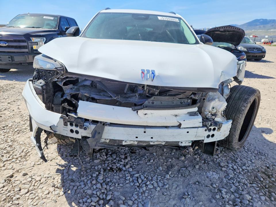 Продажа на аукционе авто 2024 Buick Envision, vin: LRBFZPE41RD043884, номер лота: 51940666