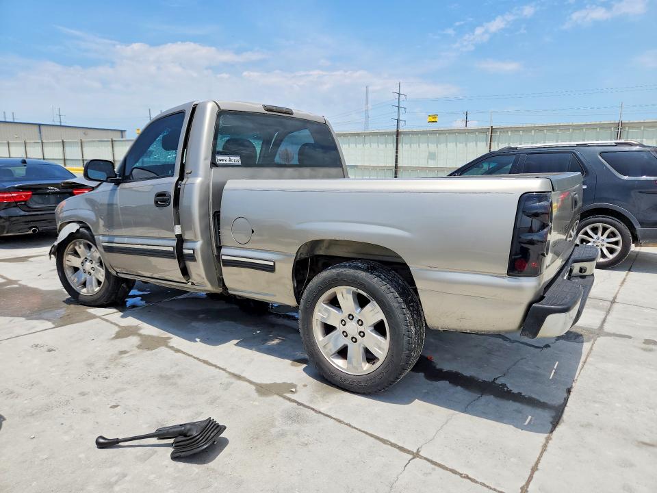 Aukcja sprzedaży 2002 Chevrolet Silverado, vin: 1GCEC14W12Z156774, numer aukcji: 55056066