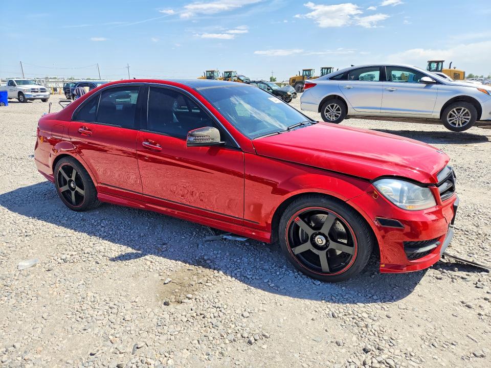 53443206 :رقم المزاد ، WDDGF8AB7DA816768 vin ، 2013 Mercedes-benz C مزاد بيع