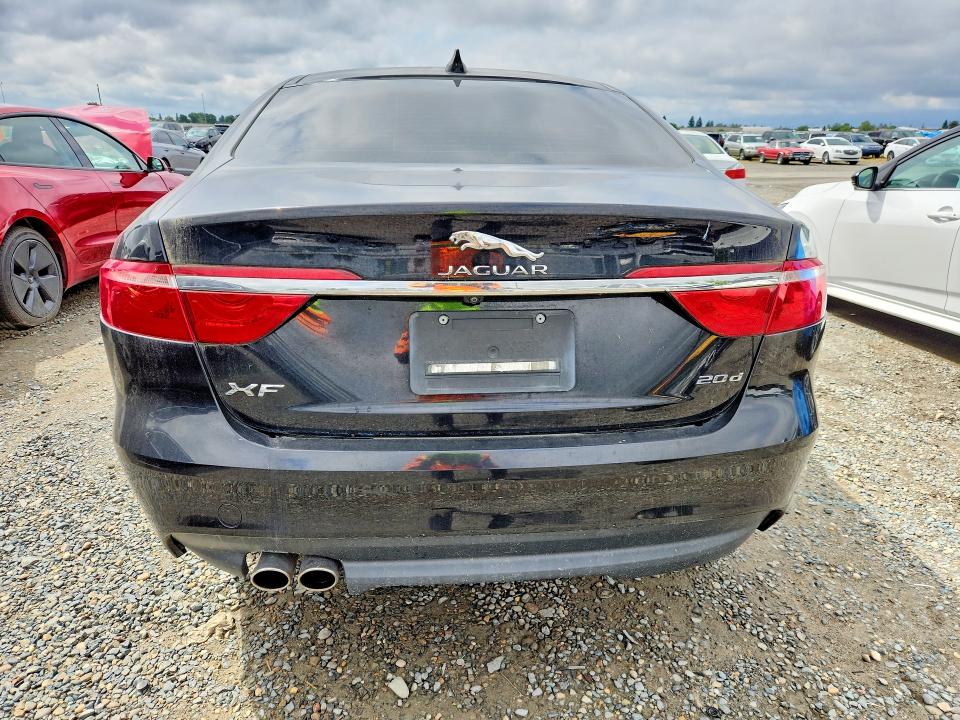 Продажа на аукционе авто 2017 Jaguar Xf, vin: SAJBD4BN0HCY47285, номер лота: 52250136