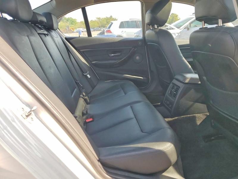 52372106 :رقم المزاد ، WBA3B5C56FP654297 vin ، 2015 Bmw 328 مزاد بيع