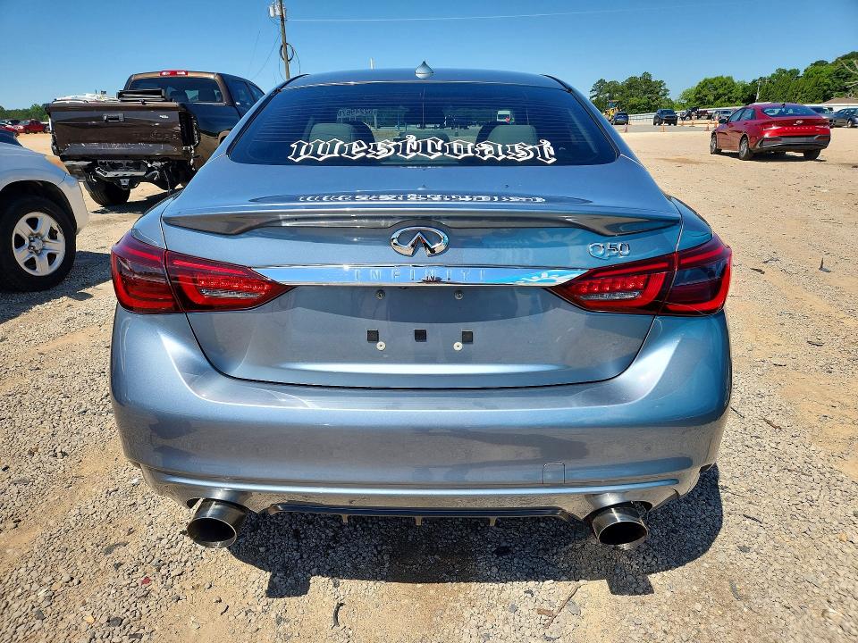 52249676 :رقم المزاد ، JN1EV7AP2JM355244 vin ، 2018 Infiniti Q50 مزاد بيع