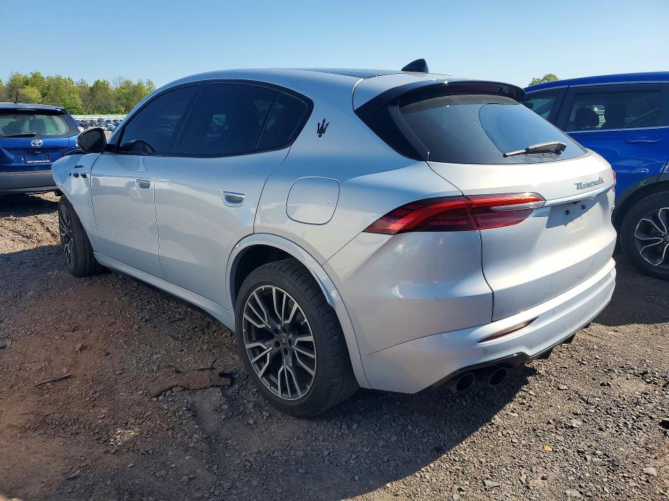 2023 Maserati Grecale მანქანა იყიდება აუქციონზე, vin: ZN682AVM7P7422443, აუქციონის ნომერი: 51889296