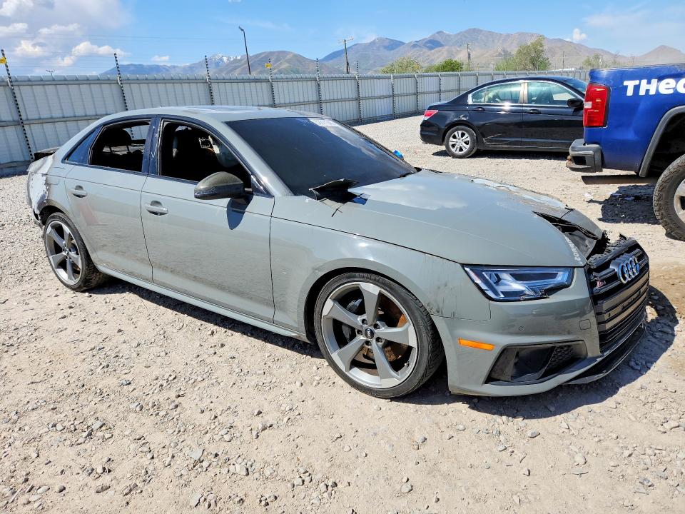 2019 Audi S4 მანქანა იყიდება აუქციონზე, vin: WAUB4AF4XKA013653, აუქციონის ნომერი: 52311346
