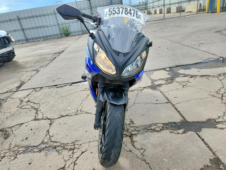55378476 :رقم المزاد ، JKAEXEE12DDA11786 vin ، 2013 Kawasaki Ex650 مزاد بيع