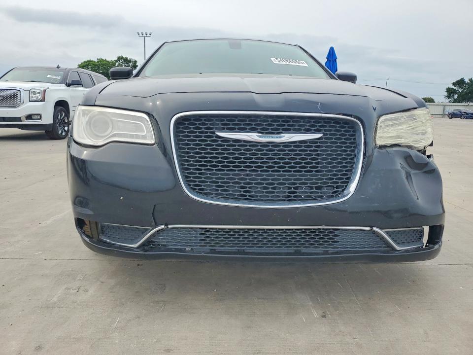 2015 Chrysler 300 მანქანა იყიდება აუქციონზე, vin: 2C3CCAAG4FH779501, აუქციონის ნომერი: 54068066
