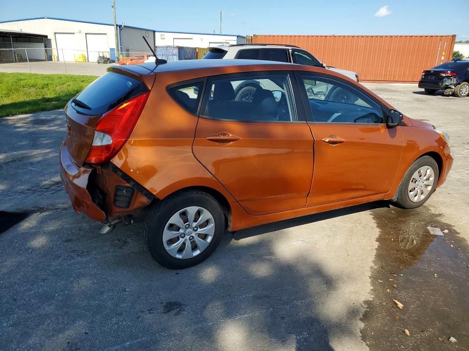 52988256 :رقم المزاد ، KMHCT5AEXFU217676 vin ، 2015 Hyundai Accent مزاد بيع