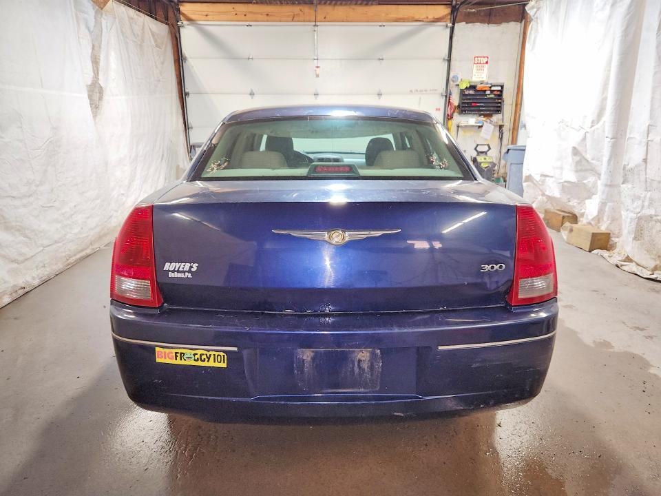 Продажа на аукционе авто 2006 Chrysler 300, vin: 2C3KA43R16H363195, номер лота: 52168196