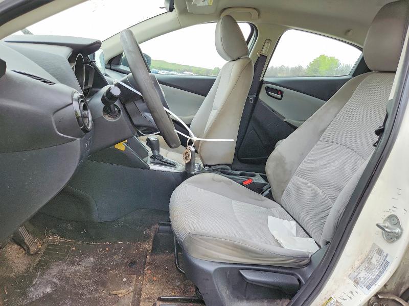2019 Toyota Yaris მანქანა იყიდება აუქციონზე, vin: 3MYDLBYV3KY509224, აუქციონის ნომერი: 54165946