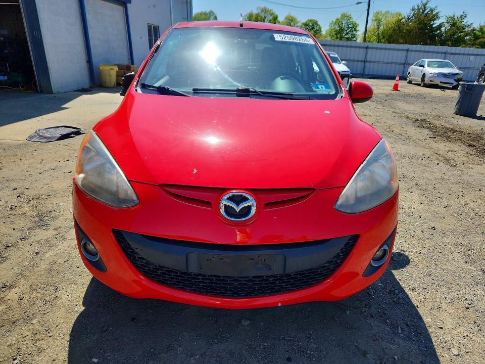 2014 Mazda Mazda2 მანქანა იყიდება აუქციონზე, vin: JM1DE1LY3E0174842, აუქციონის ნომერი: 52598266