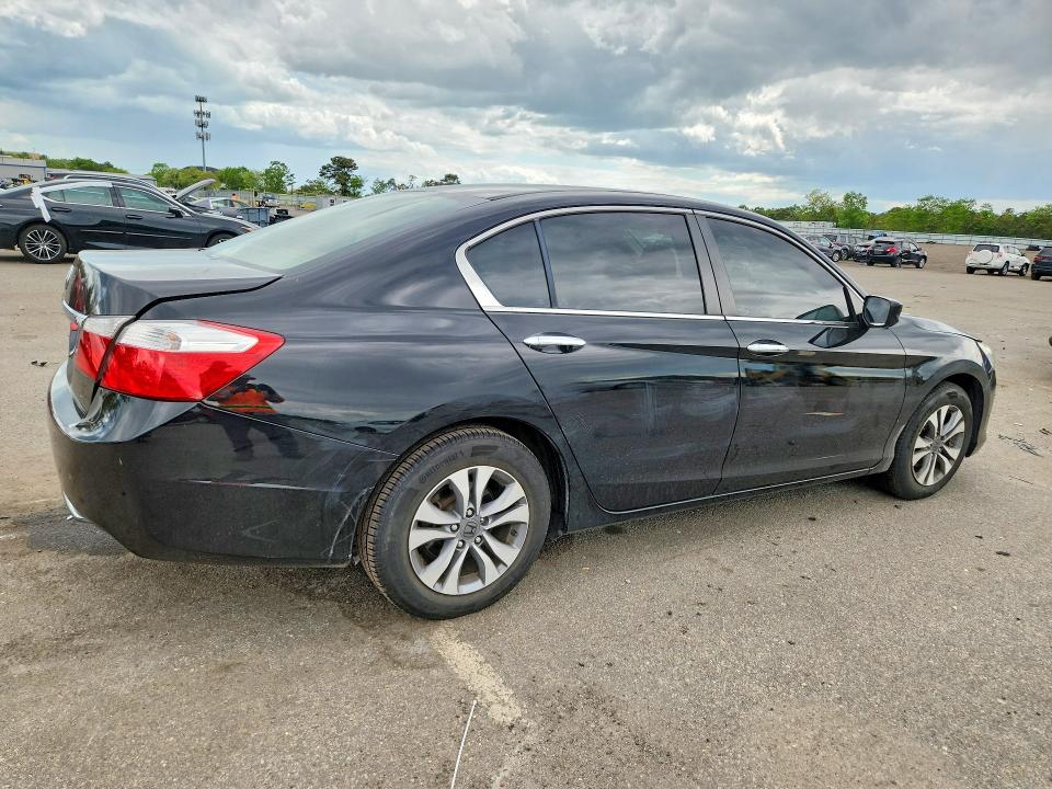 54635666 :رقم المزاد ، 1HGCR2F35FA236065 vin ، 2015 Honda Accord مزاد بيع